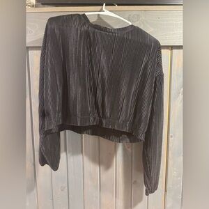 BKE Long Sleeve Crop